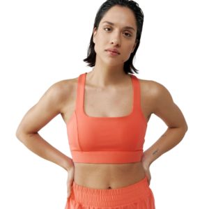 Disfruta de nuestra ropa de calidad enfocada al yoga.